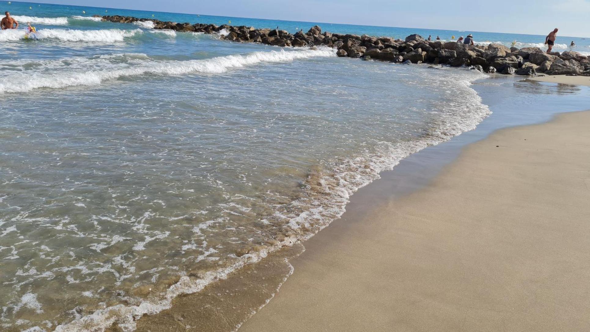 Mobilhome Au Camping Les Salins De La Gardiole Ex Camping Europe ヴィック・ラ・ガルディオル エクステリア 写真